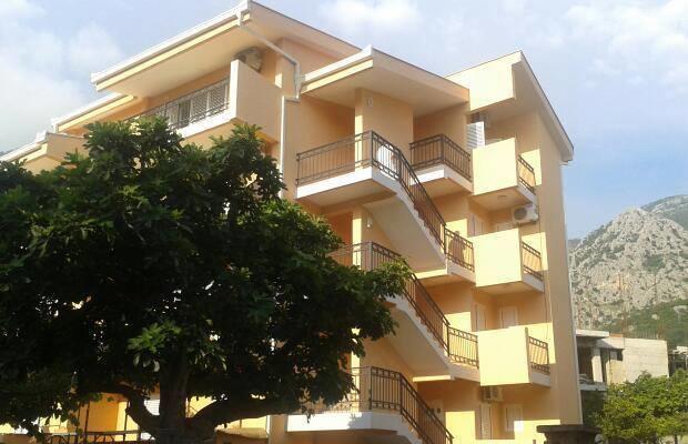 Apartments Percobic Sutomore Luaran gambar